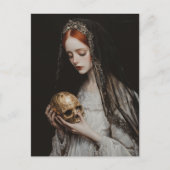 Red haired Woman With a Gold Skull ポストカード (正面)