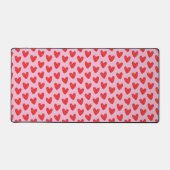 Red Hand-Drawn Doodle Hearts Pattern on Pastel Pin デスクマット (正面)