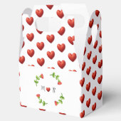 Red Heart & Floral Monogram Gable Gift Box フェイバーボックス (オープン)