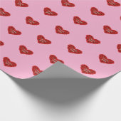 Red heart on pink background Wrapping Paper love ラッピングペーパー (角)