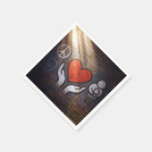 Red Heart with Hands Graffiti On a Brick Wall スタンダードカクテルナプキン (角)