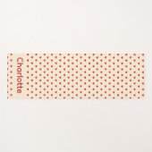Red Hearts Pattern on Cream Background Yoga Mat ヨガマット (正面(横))