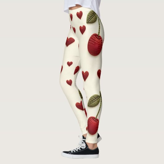 Red Hearts Pattern White Leggings - Romantic Valen レギンス (左)
