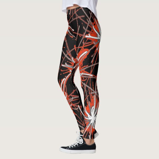 Red Impact Burst Leggings レギンス (左)