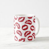Red Kiss Lips Pattern Mug – Bold & Flirty コーヒーマグカップ (正面右)