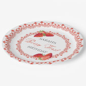 Red Lace Berry First Birthday ペーパープレート (アングル)