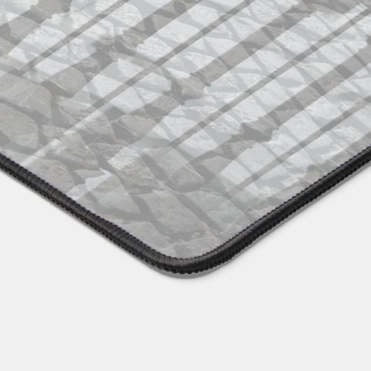 Red London Phone Booth with Name デスクマット (コーナー)