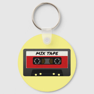 Red Mixテープ – 80sおよび90sレトロインスパイアギフト キーホルダー