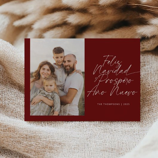 Red Modern Feliz Navidad Script Christmas シーズンカード