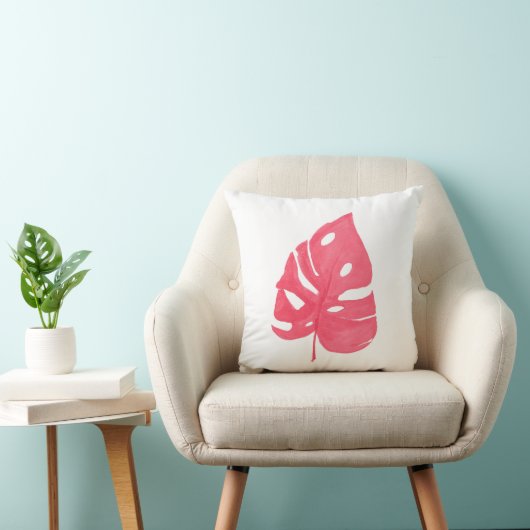 Red Monstera leaf printed throw pillow クッション (椅子)