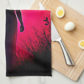 Red Moon Shadow Woman Mystery Design キッチンタオル (四つ折り)