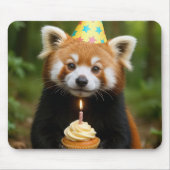 Red Panda Holding a Birthday Cupcake マウスパッド (正面)