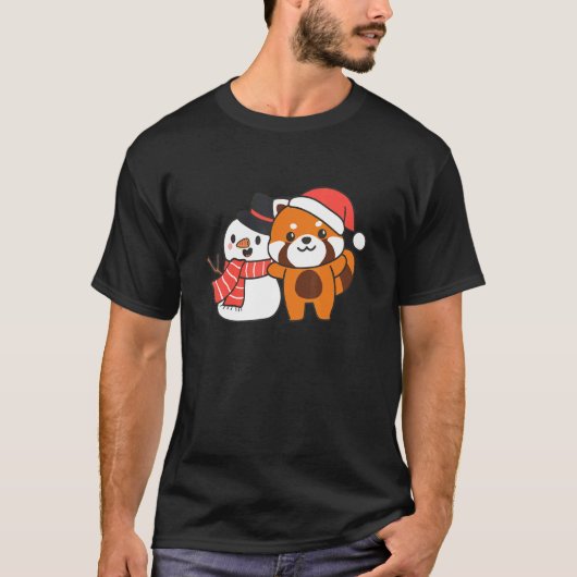Red Panda With Snowman In Winter For Christmas Tシャツ (正面)