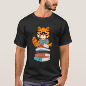 Red Pandas Book Bookworm Red Panda Reader Tシャツ (正面)