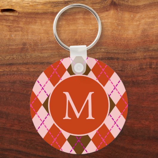 Red Pink and Brown Argyle Pattern Monogram キーホルダー (正面)