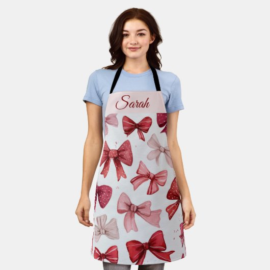 Red & Pink Bows Personalized Christmas Apron エプロン (着用した状態)