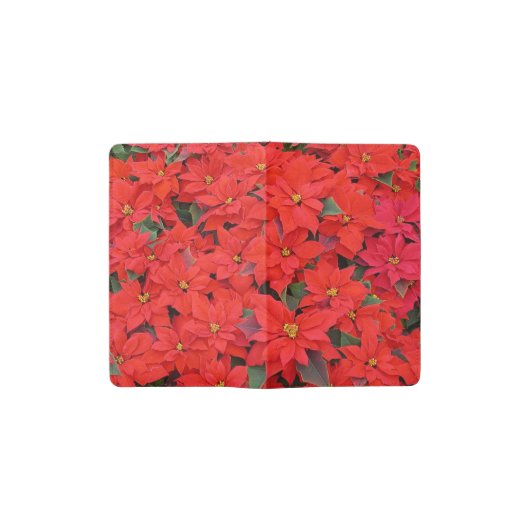 Red Poinsettias Iクリスマスホリデーフローラ写真 ポケットMoleskineノートブック (オープン)