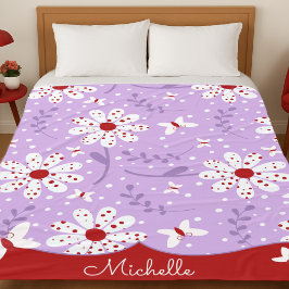 Red Polka Dot White Flowers On Purple フリースブランケット