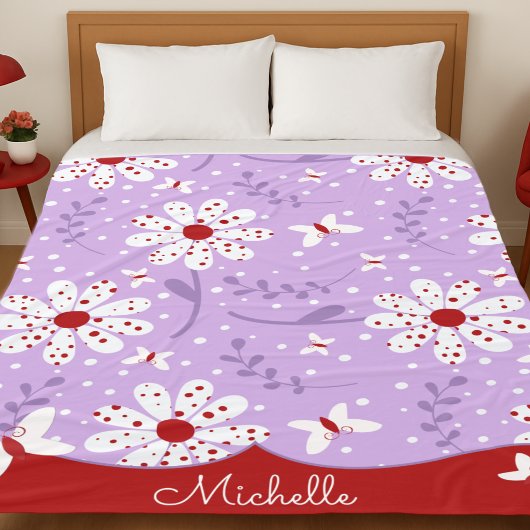 Red Polka Dot White Flowers On Purple フリースブランケット