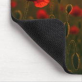 Red Poppy Field at Sunrise マウスパッド (コーナー)