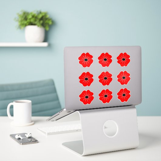 Red Poppy Remembrance Day シール (デスク上のノートパソコン)