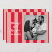 Red Preppy Stripe Merry and Bright Christmas Photo シーズンカード (正面/裏面)