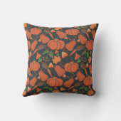 Red pumpkin seamless pattern and carrots クッション (裏面)