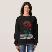 Red Remembrance Poppy Growing T-Shirt スウェットシャツ (正面フル)