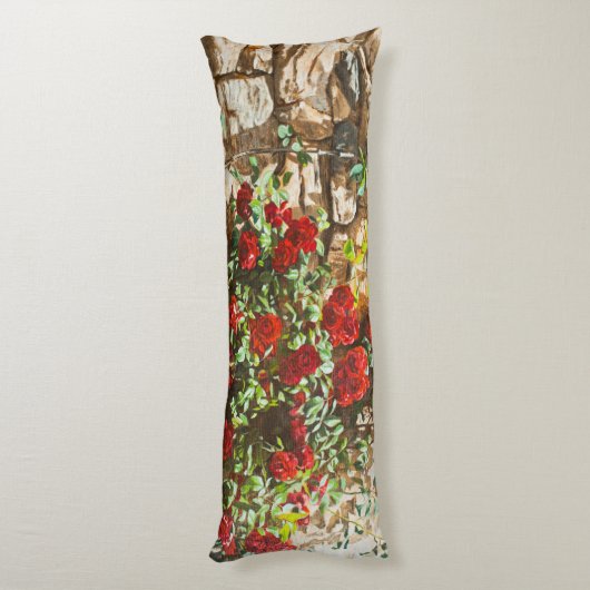 Red Roses Against a Stone Wall ボディピロー (裏面 (縦))