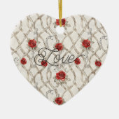 Red Roses Faux Wood Floral Christmas セラミックオーナメント (正面)