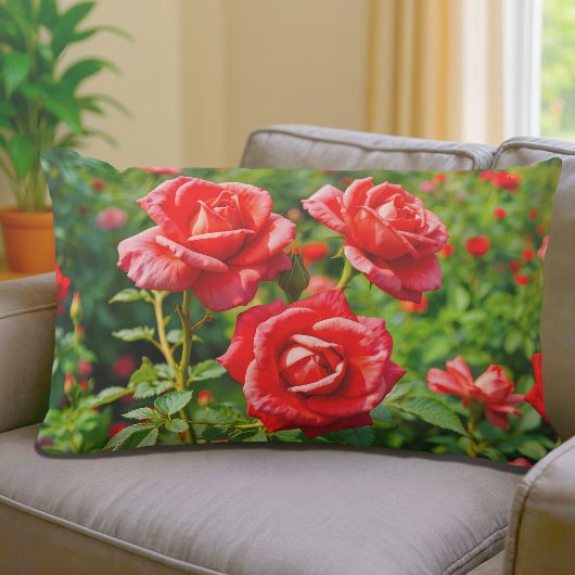 Red Roses Lumbar Pillow ランバークッション