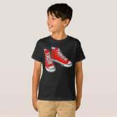 Red sneakers tシャツ (正面フル)