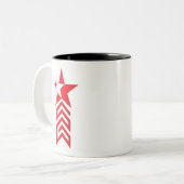 Red Star with Chevron Arrows ツートーンマグカップ (正面左)