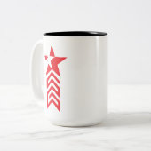 Red Star with Chevron Arrows ツートーンマグカップ (正面左)