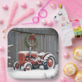 Red Tractor With Christmas Wreath ペーパープレート (パーティー)