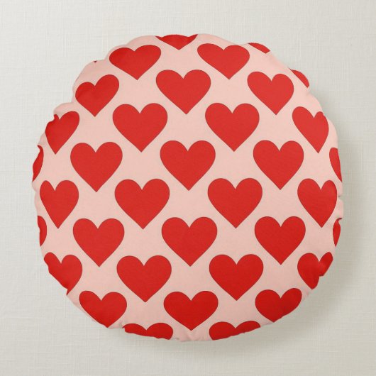 Red, traditional Valentine's day heart ラウンドクッション (正面)