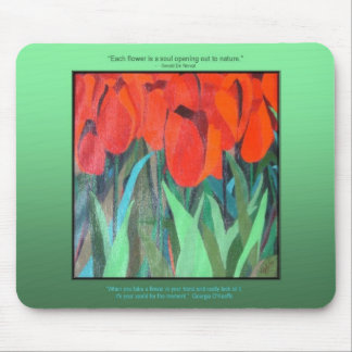 Red Tulips by dlgblack sofinee.com マウスパッド