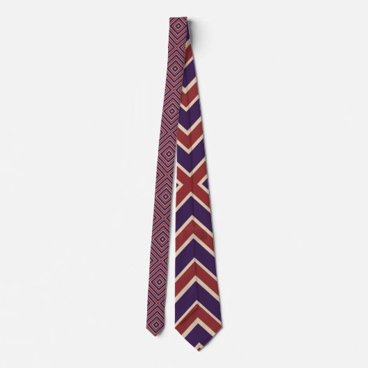Red White And Purple Striped Diamond Pattern  ネクタイ (裏面)