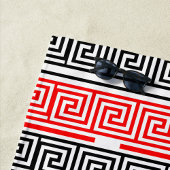 Red White Black Greek Key Fret Pattern Design  ビーチタオル