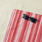 Red White Blush Pink Stripes   ビーチタオル (インサイチュ)