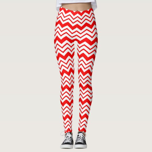 Red White Chevron Zigzag Pattern Design  レギンス (正面)