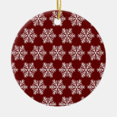 Red White Modern Snowflake Christmas Pattern セラミックオーナメント (正面)