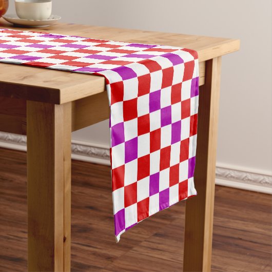 Red White Purple Checkered Pattern Design  ショートテーブルランナー (インサイチュ)