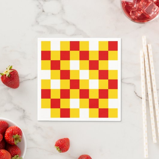 Red White Yellow Checkered Pattern Design  スタンダードカクテルナプキン (インサイチュ)