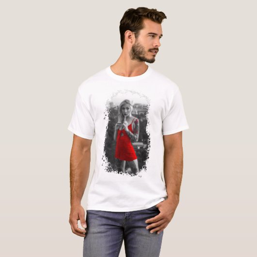 Red Woman Tシャツ (正面フル)