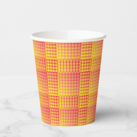 Red Yellow Checker Abstract Pattern 紙コップ (左)