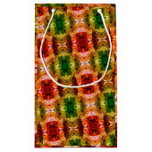 Redondos geram formas vermelhas, verdes e douradas スモールペーパーバッグ (裏面)