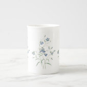 Redouteの植物の骨灰磁器のマグによるBluebells ボーンチャイナマグカップ (正面)