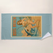 Reel Beach Shark Fishing Pin-Up Retro Blue Coastal ビーチタオル (正面)