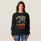 Reel Cool Dad Dead Fishing Walking Dog Wet Fly Beg スウェットシャツ (正面フル)